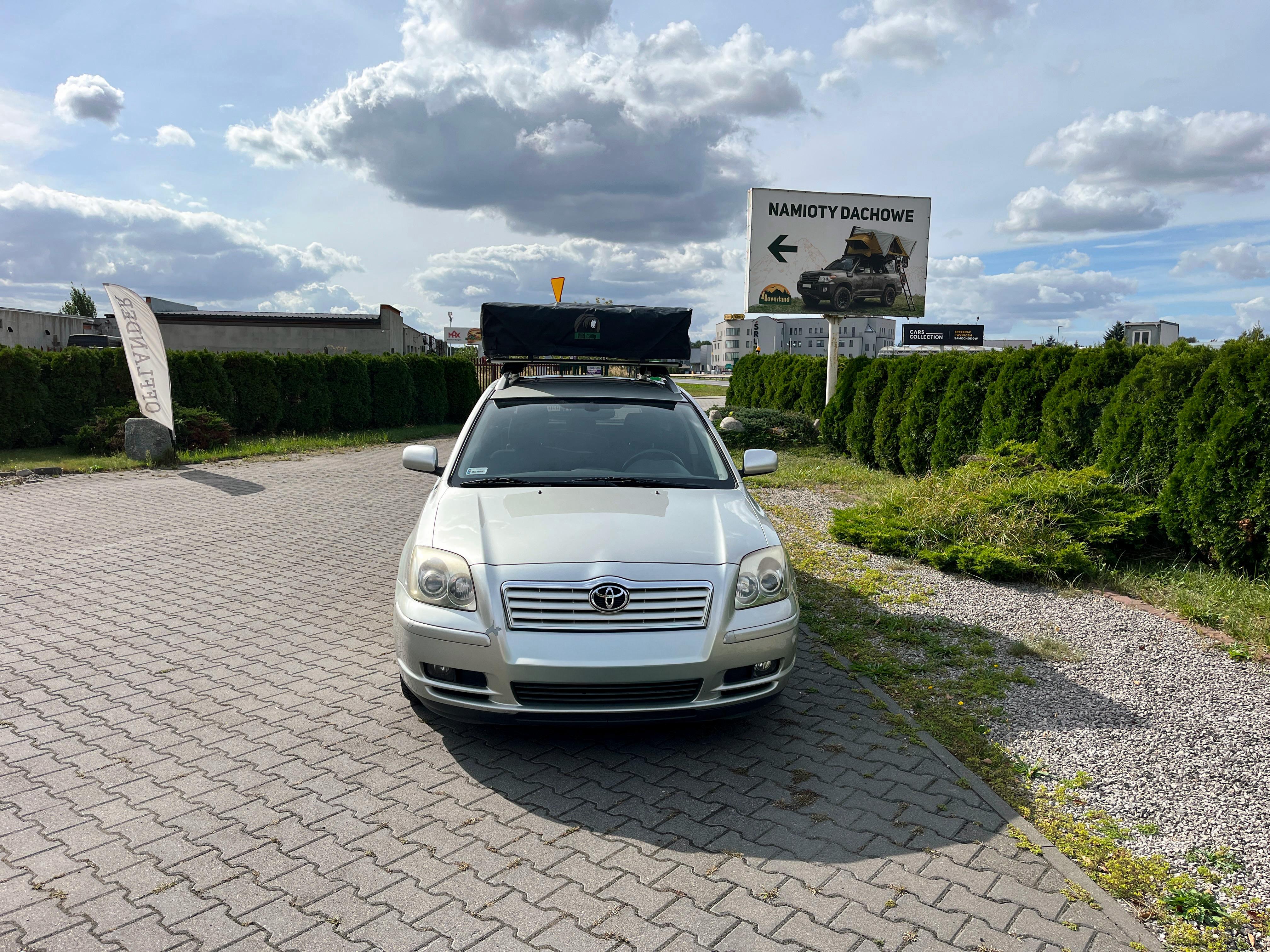 Namiot dachowy Wild Camp Kolorado 140 na Toyota Avensis Kombi
